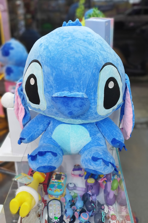 عروسک استیج آبی