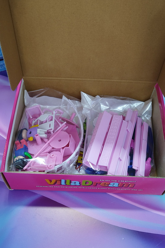 لگو ساختنی ویلا