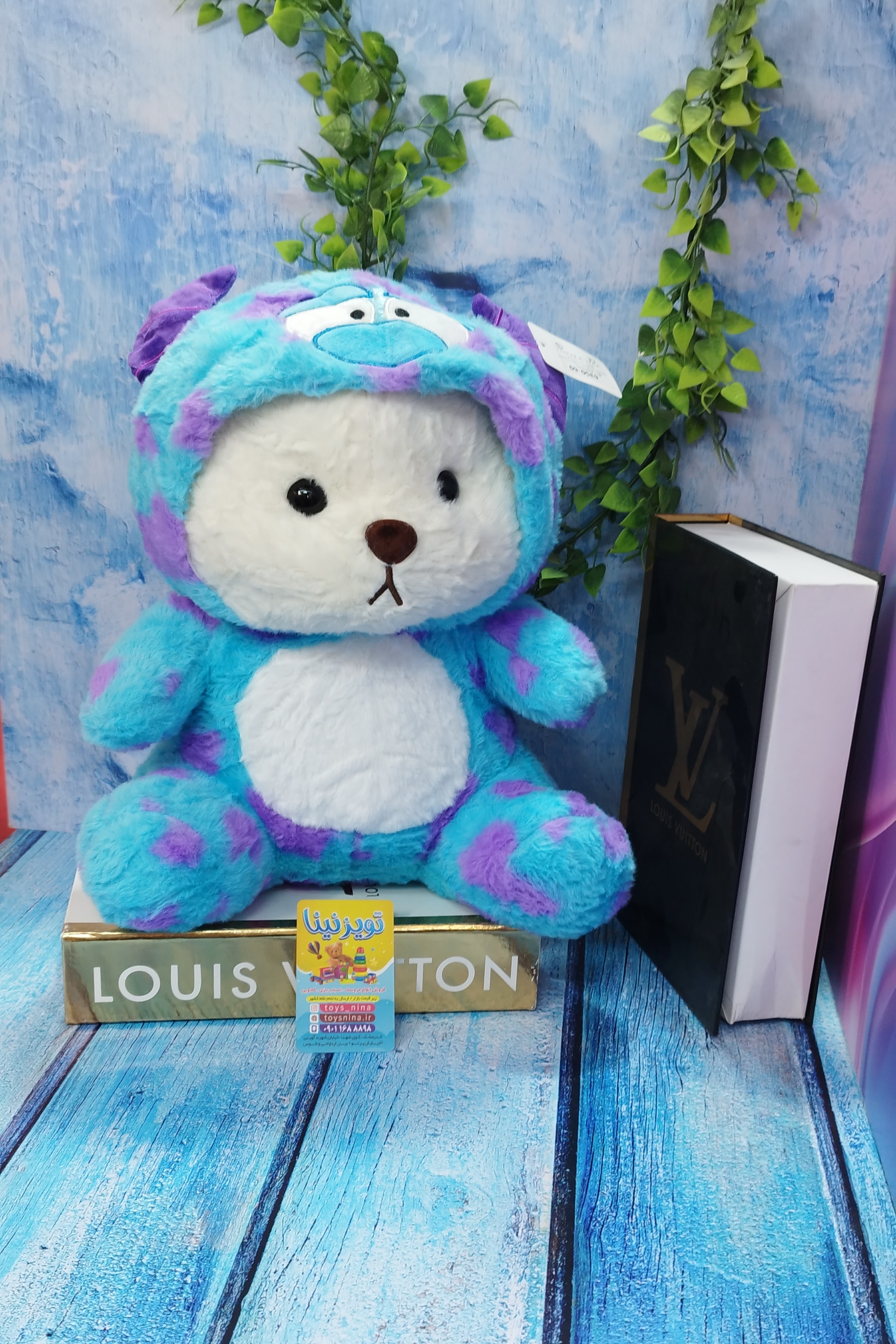 خرس کلاه دار استیج