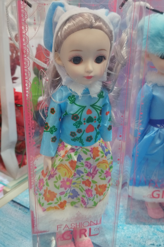 عروسک باربی مفصلی مدل صورت مینیاتوری اورجینال