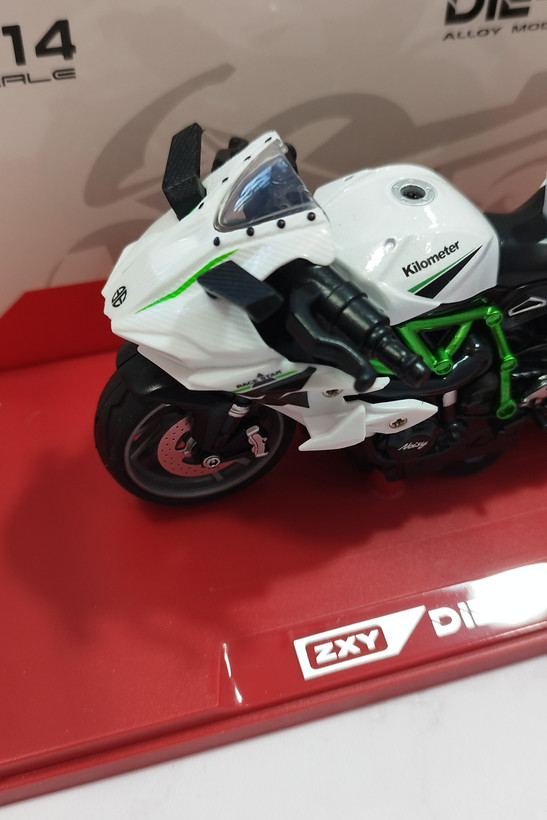 ماکت موتور مدلDIE CAST موزیکال برند ZXY
