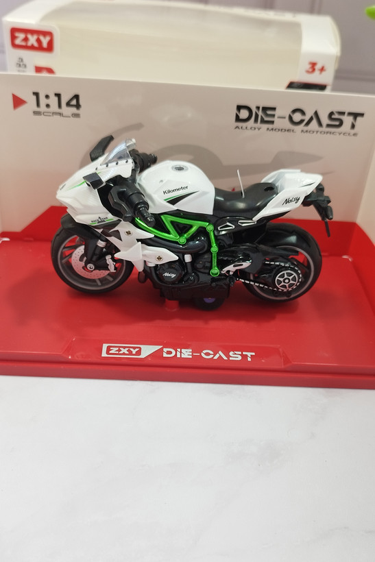 ماکت موتور مدلDIE CAST موزیکال برند ZXY