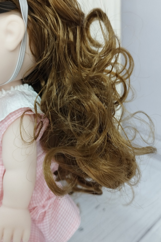 عروسک دختر عینکی مدل موزیکال خارجی